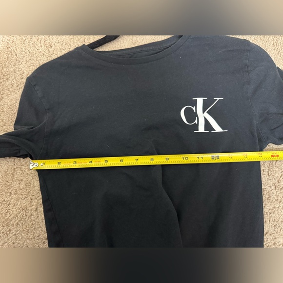 Calvin Klein Jeans Boys Long Sleeve Logo Shirt | Black | Size M (Boys) - Picture 7 of 7
